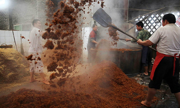 馥郁香型白酒标准_湘泉馥郁香型白酒_52酒鬼馥郁香型白酒