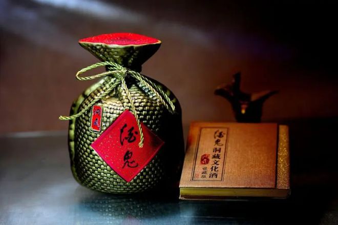 馥郁香型白酒标准_酒鬼酒馥郁香型白酒_馥郁香型白酒标准