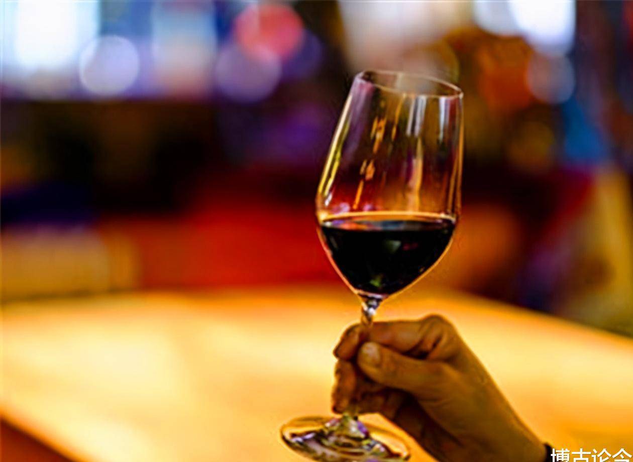 希腊和希伯来文化共同铸就了西方的思想和文化传统_中国与西方酒文化_两种文化西方心理学史