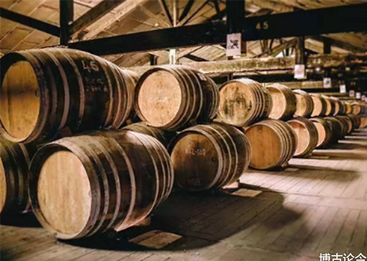 两种文化西方心理学史_中国与西方酒文化_希腊和希伯来文化共同铸就了西方的思想和文化传统