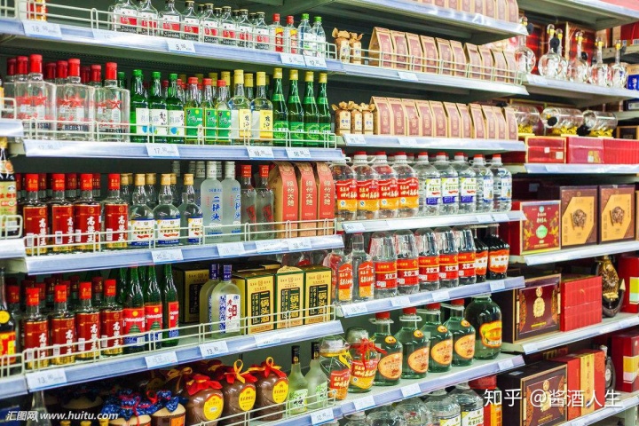 白酒设计包装_白酒包装欣赏_白酒包装标准