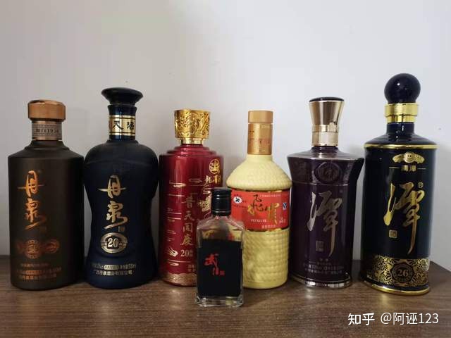 六大基酒品牌_勾兑白酒的酒基_调制鸡尾酒的六种基酒