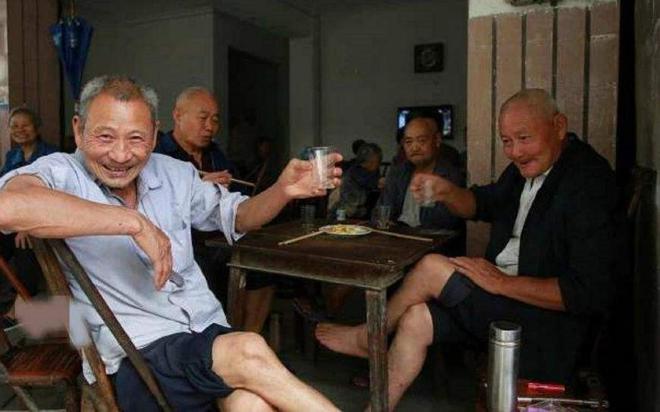 酒鬼年份酒公司_皖酒年份酒12年价格_贵州茅台年份酒公司