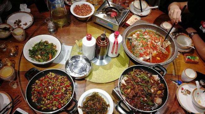 酒鬼年份酒公司_贵州茅台年份酒公司_皖酒年份酒12年价格