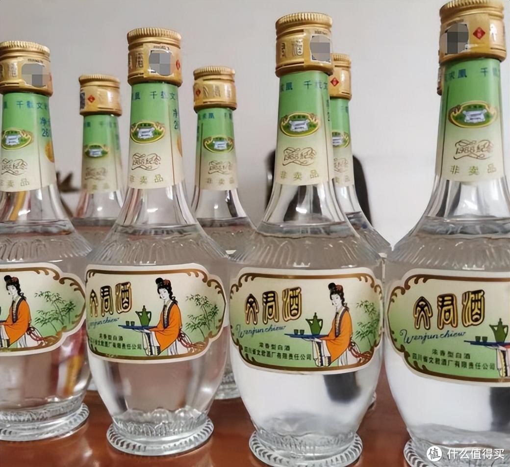 选酒不能只看广告和价格，被严重低估的5款白酒，香醇不贵倍有面