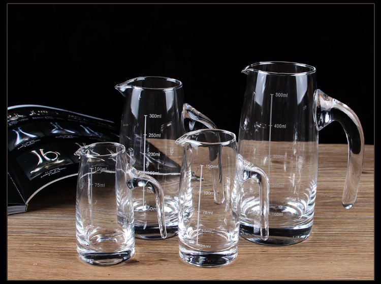 白酒分酒器容量多少_标准白酒分酒器多少量_白酒分酒器怎么摆放