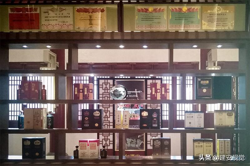 上海木文化博物馆里的作品_博物馆藏品管理_大连酒文化博物馆