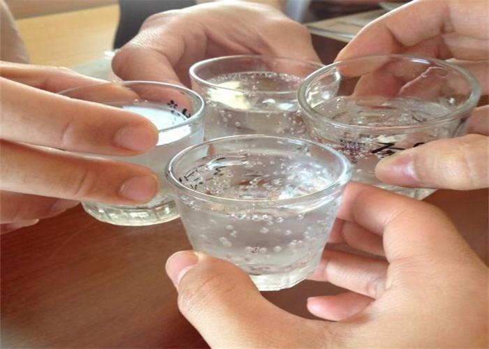 2015酒驾醉驾处罚标准最新规定_酒驾标准是和多少的白酒_酒驾和醉驾处罚标准