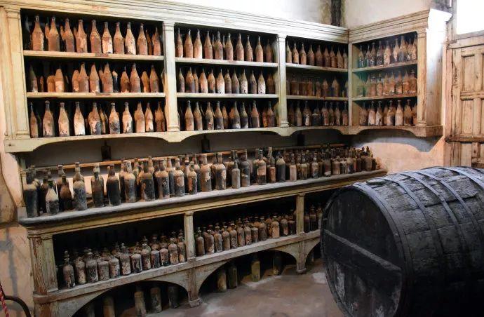 菲诺雪莉酒_雪莉酒 品牌_雪莉酒还是雪莉酒