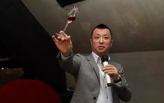 酒吧酒文化_西湖文化广场酒吧_昆明文化巷酒吧