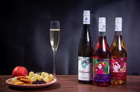 日本金箔酒品牌_日本酒品牌作坊_日本鸡尾酒酒品牌