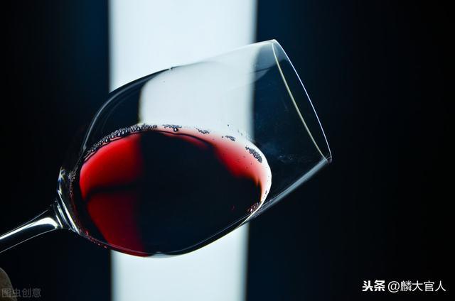 日本金箔酒品牌_日本酒品牌作坊_日本鸡尾酒酒品牌