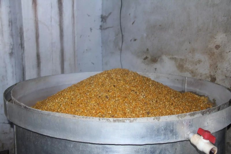 湘窖酒业内标酒_华夏酒报报道安丘春开窖酒业公司报道_四川九香春酒业筒子酒