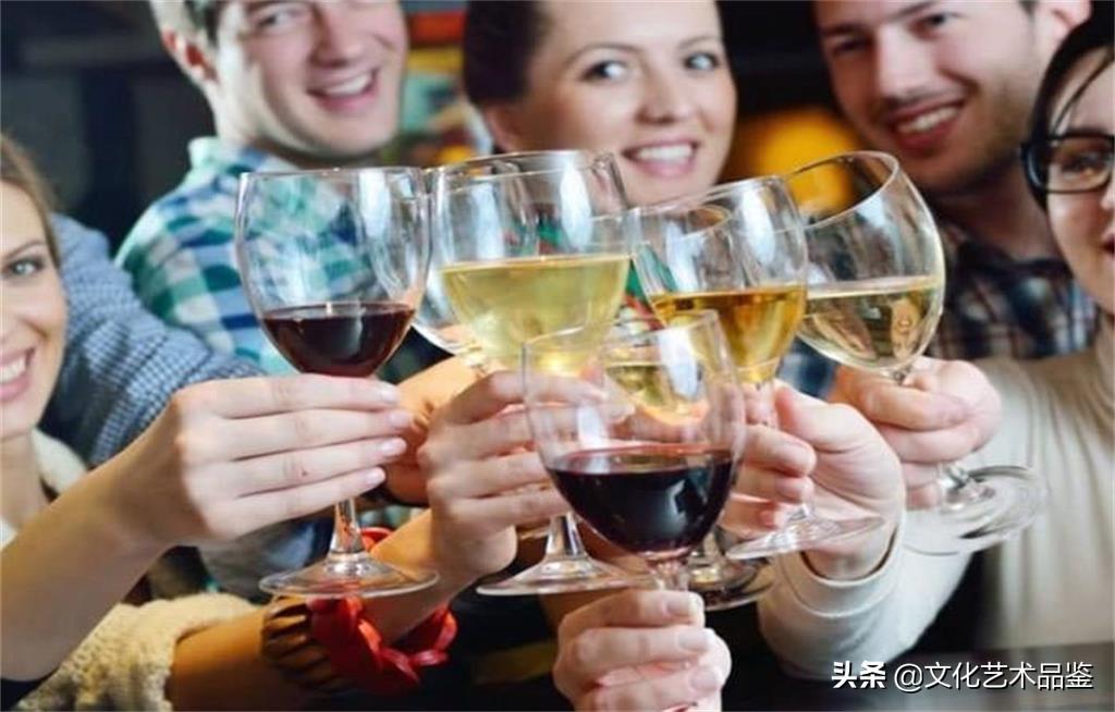 西方电影里的手风琴音乐文化_西方酒文化_西方酒神文化