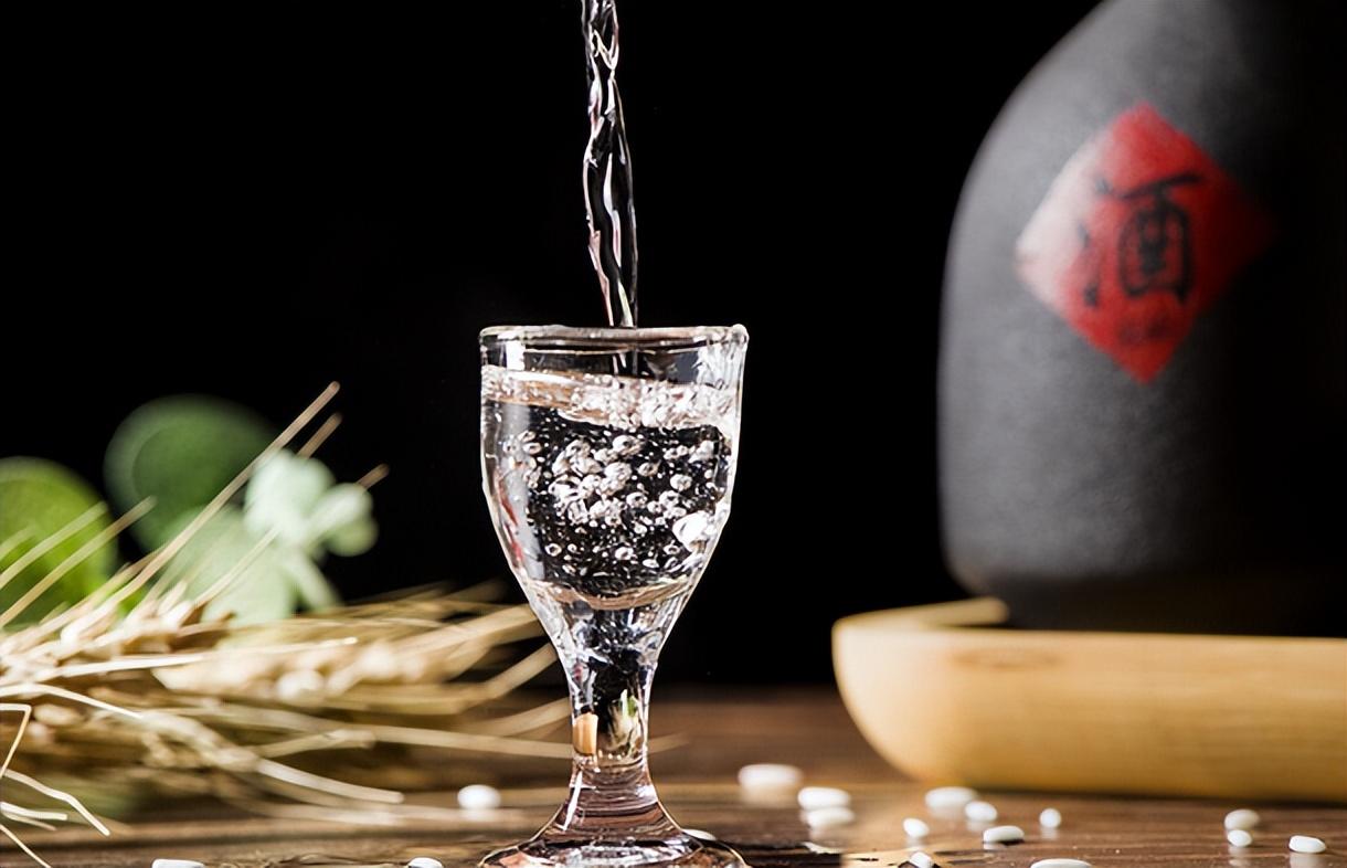 杂醇油的利用_酒驾标准是和多少的白酒_杂醇油 白酒 标准