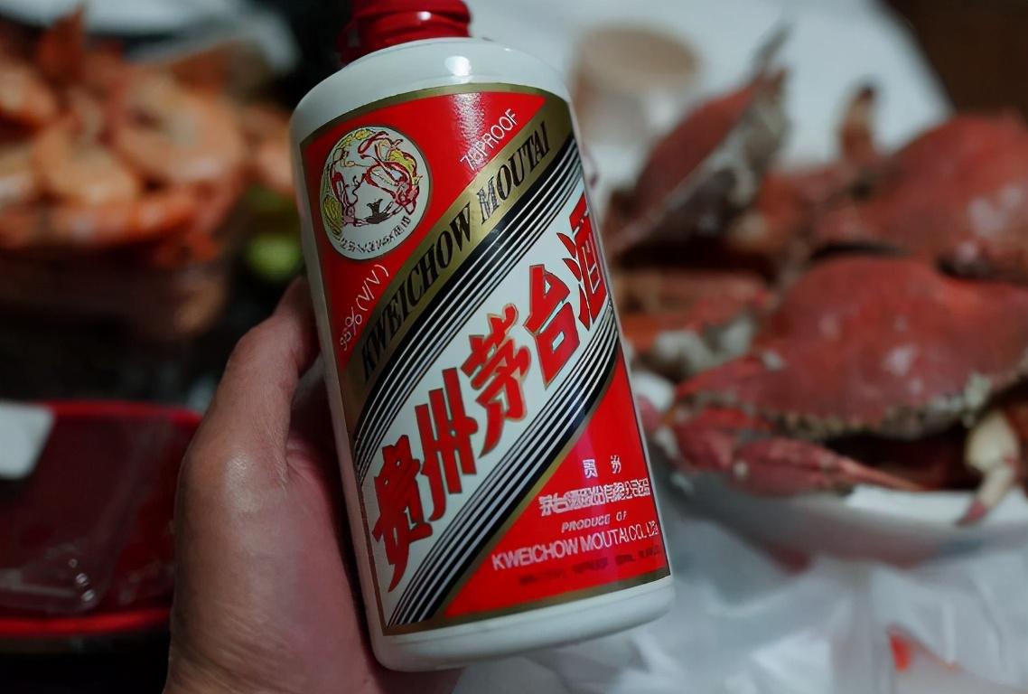 酒精勾兑白酒方法_用食用酒精勾兑白酒_白酒勾兑标准