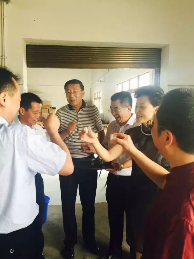 酒文化展板_企业会议室文化展板图片_办公室文化展板