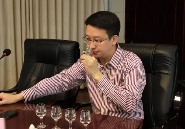 白酒评委感官尝评标准样品2000瓶_标准物质和标准样品_白酒的感官评酒