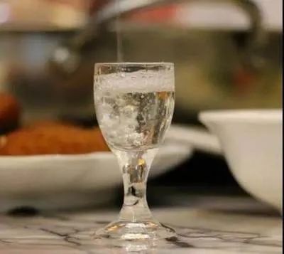 白酒生产标准号的区别_白酒消费税从生产环节转移到批发环节_白酒生产厂家名录