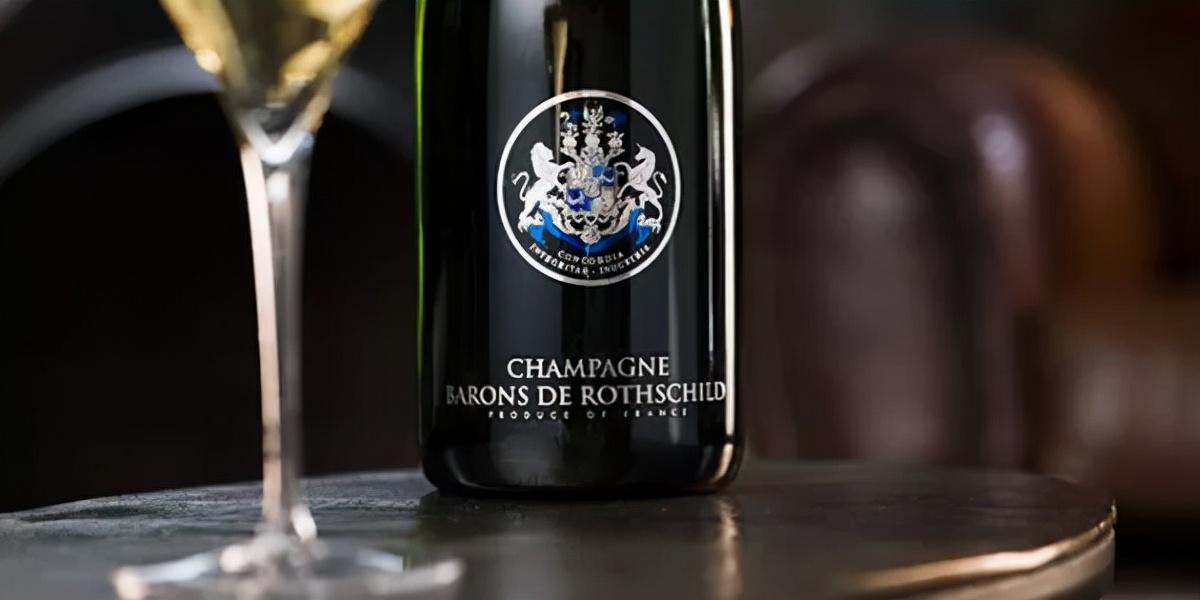 木桐酒庄旗下品牌_木桐酒庄 1945_木桐酒庄 2014酒标