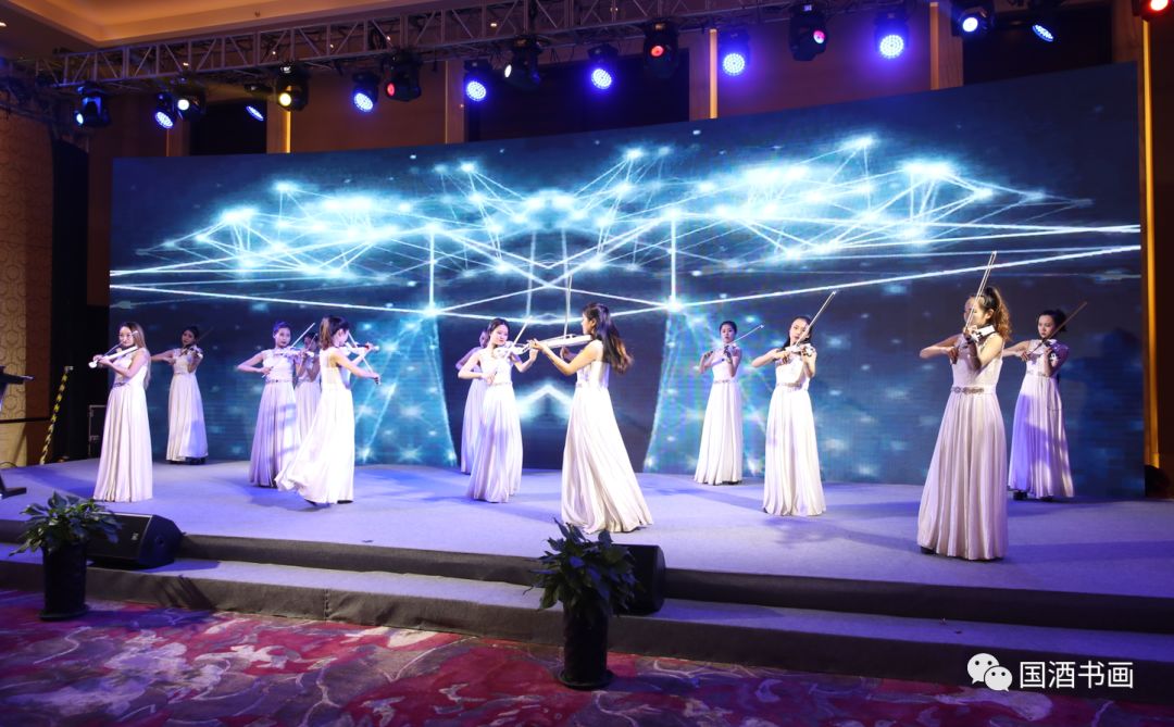 酒文化对联_张掖西夏国寺文化广场牌坊对联_孝道文化对联